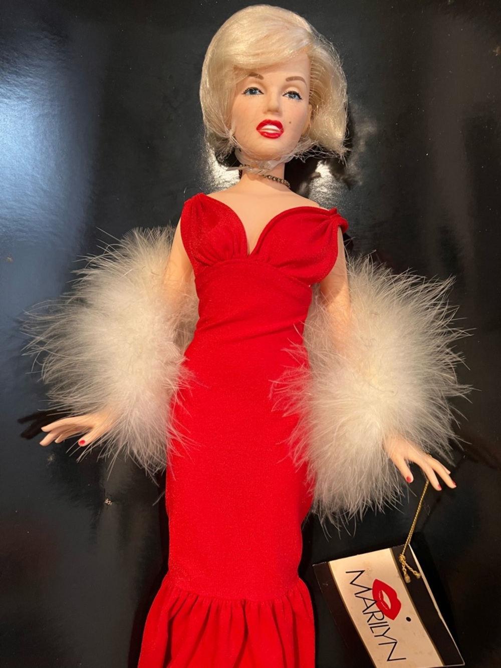 Marilyn Monroe vintage 18 inch vinyl doll with Feather Boa in original box